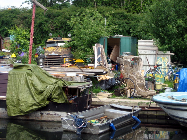 Canal Junky Stuff